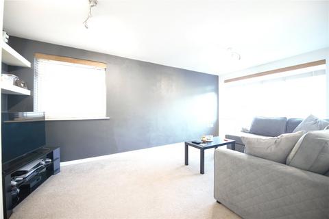 2 bedroom flat to rent, Hartnup Street, Maidstone, Kent, ME16