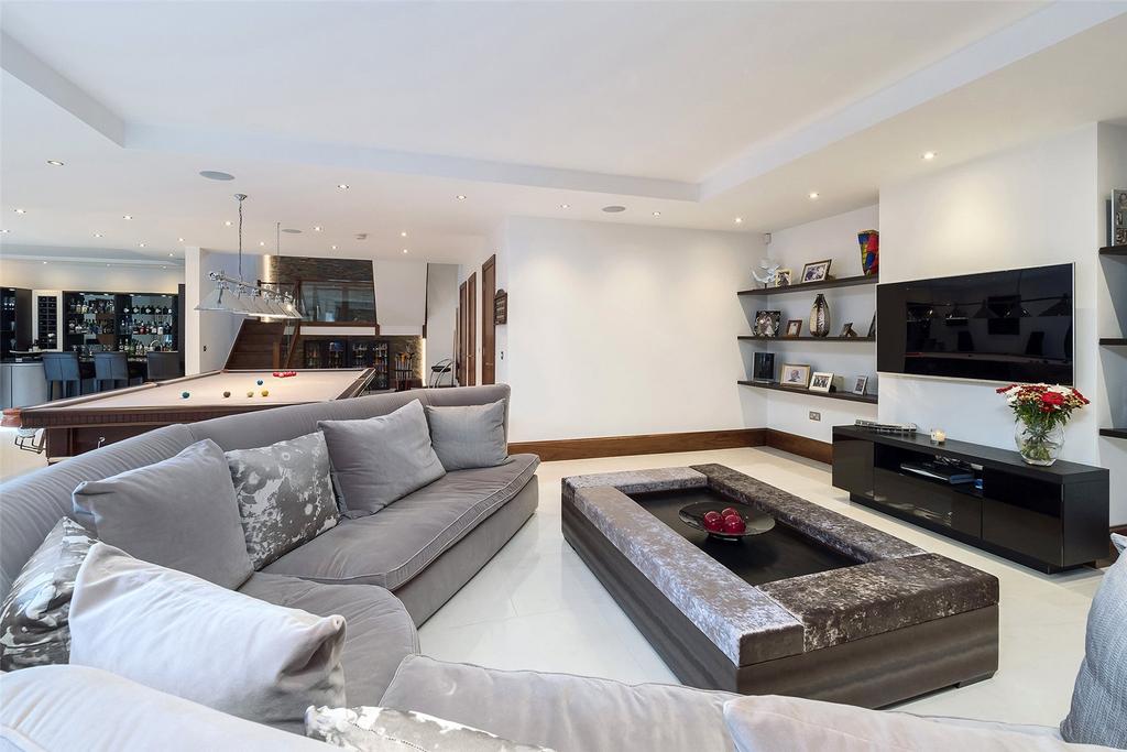 Sitting Area