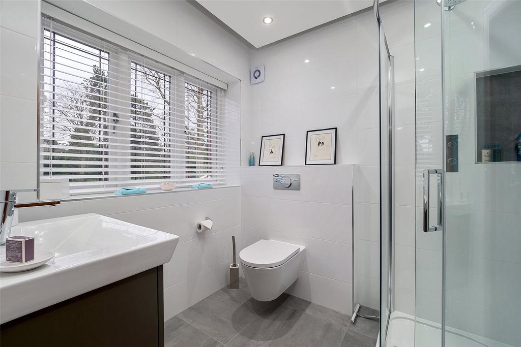 Ensuite
