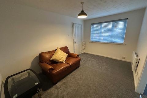 1 bedroom flat to rent, St. Davids Grove, Lytham St. Annes, Lancashire, FY8