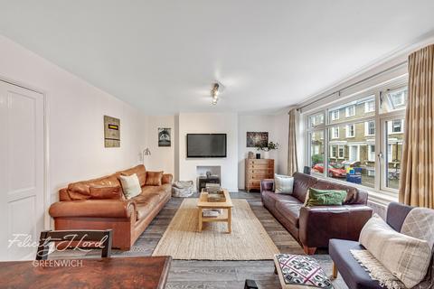 18b Devonshire Drive, London, SE10 8JZ