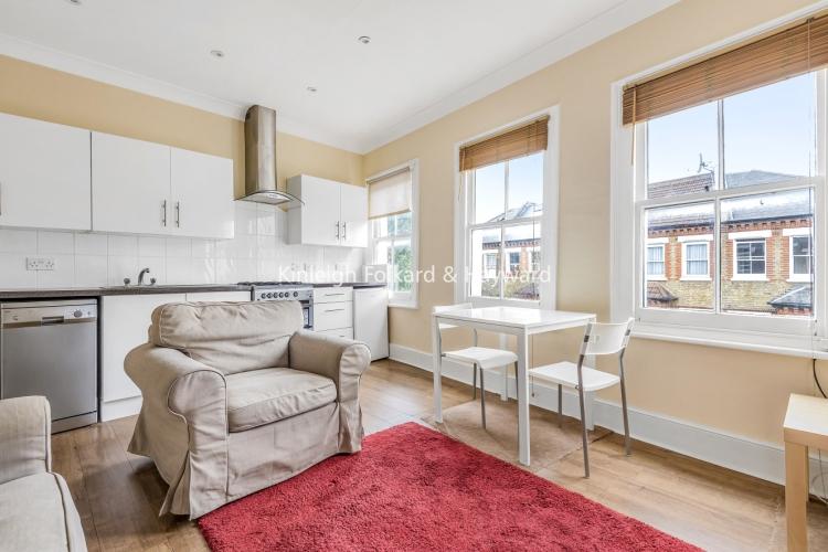 Heyford Avenue Vauxhall SW8 2 bed apartment £1,600 pcm (£369 pw)