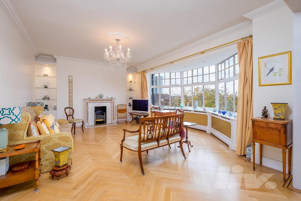 Eton Court, Eton Avenue, Hampstead, NW3 4 bed apartment - £6,695 pcm (£ ...