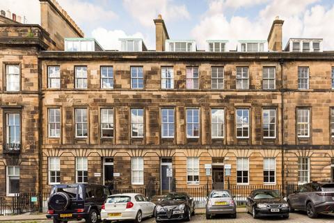 3f2, 5 Randolph Place, Edinburgh, EH3 7TQ