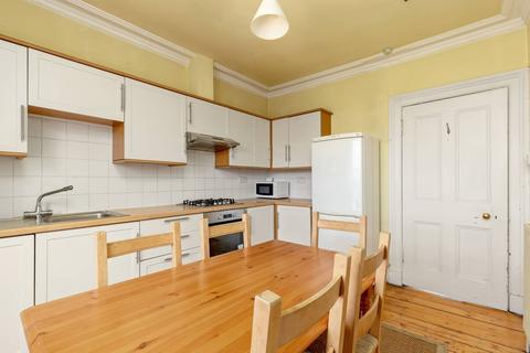 3f2, 5 Randolph Place, Edinburgh, EH3 7TQ