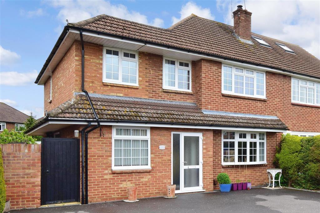 Darcy Road, Ashtead, Surrey 4 bed semidetached house £600,000