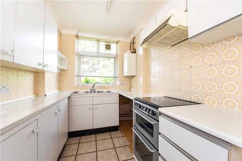 45 Huxley Gardens, London, NW10 7EB