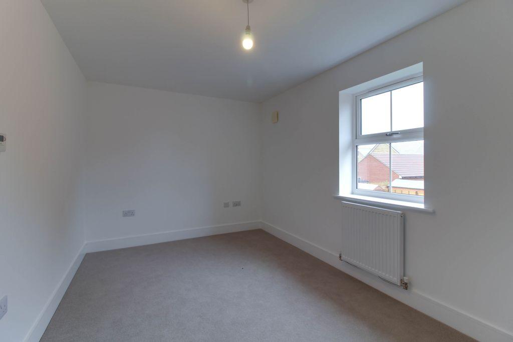 Bedroom 1 (Double)