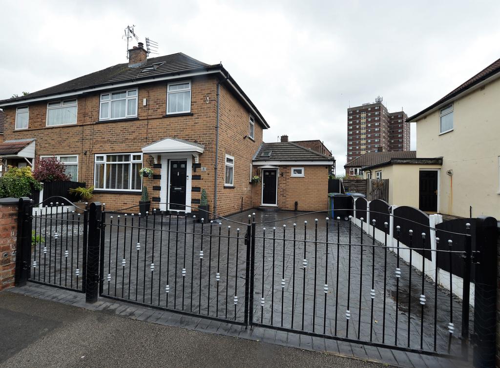 4 Bedroom Semi Detached for Sale