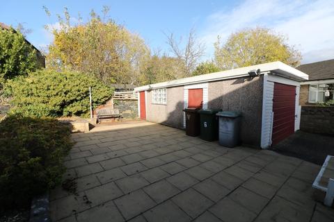 6 Escroft Close, Wyke, Bradford, BD12 9DN