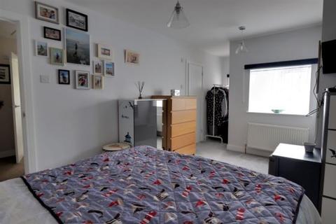 21 Beech Green, Dunstable, LU6 1EB