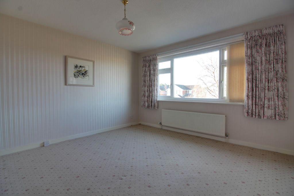 Bedroom 1 (Double)