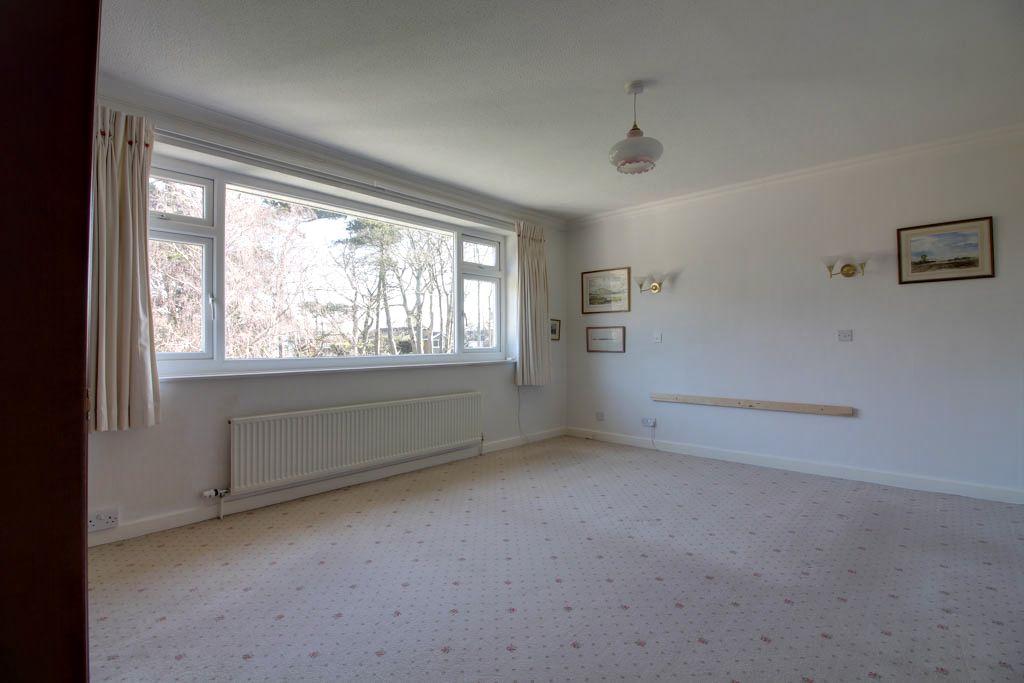 Bedroom 2 (Double)