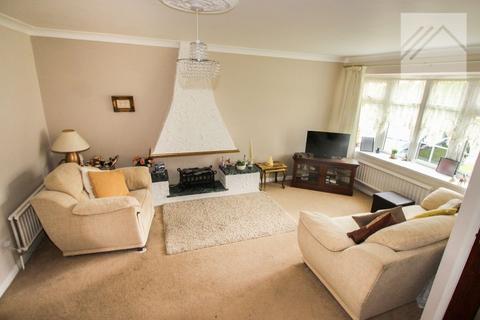 38 Albert Road, Rayleigh, SS6 8HN