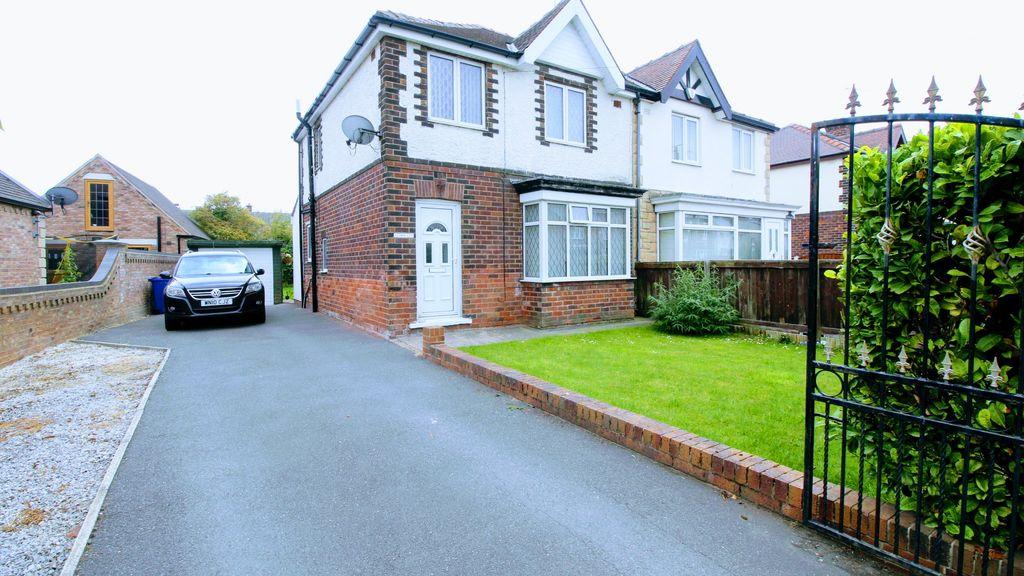 View of Property at Front