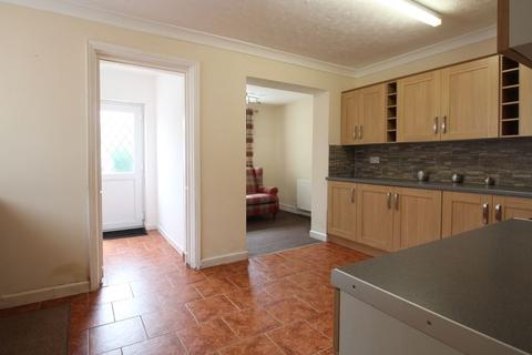 Linden Lea Moss Road, Askern, Doncaster, DN6 0NJ