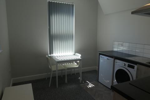 1 bedroom flat to rent, Westminster Road, Coventry, CV1