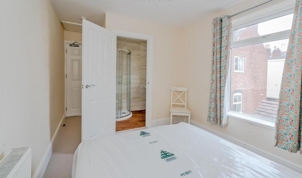 Station Road, Hednesford, Cannock WS12 1 bed in a house share to rent