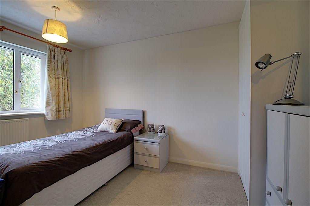 Bedroom 2 (Double)