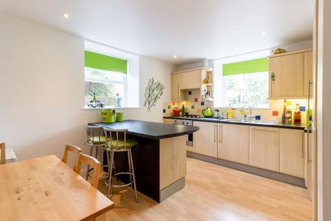 1 bedroom ground floor flat for sale - Bermerside House,  Greenroyd Close, Halifax HX3 0JY