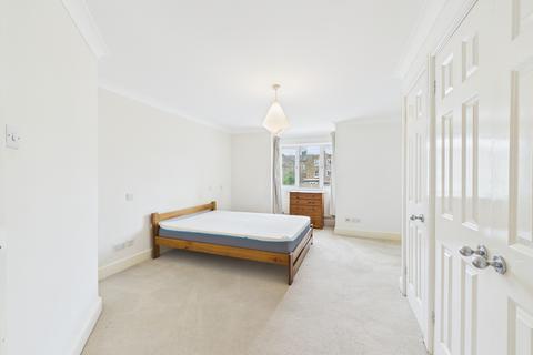 2 bedroom flat for sale, Beresford House, Rubens Place, Clapham