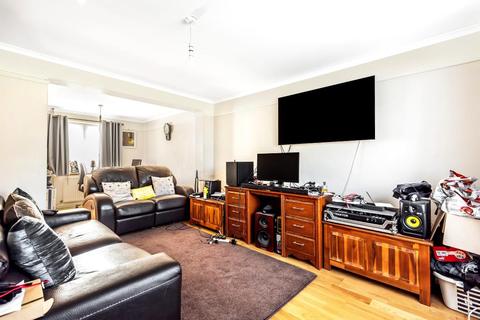 123 Ashampstead Road, Reading, RG30 3LG