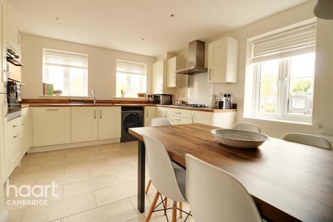 26 Harvey Way, Waterbeach, Cambridge, CB25 9GJ