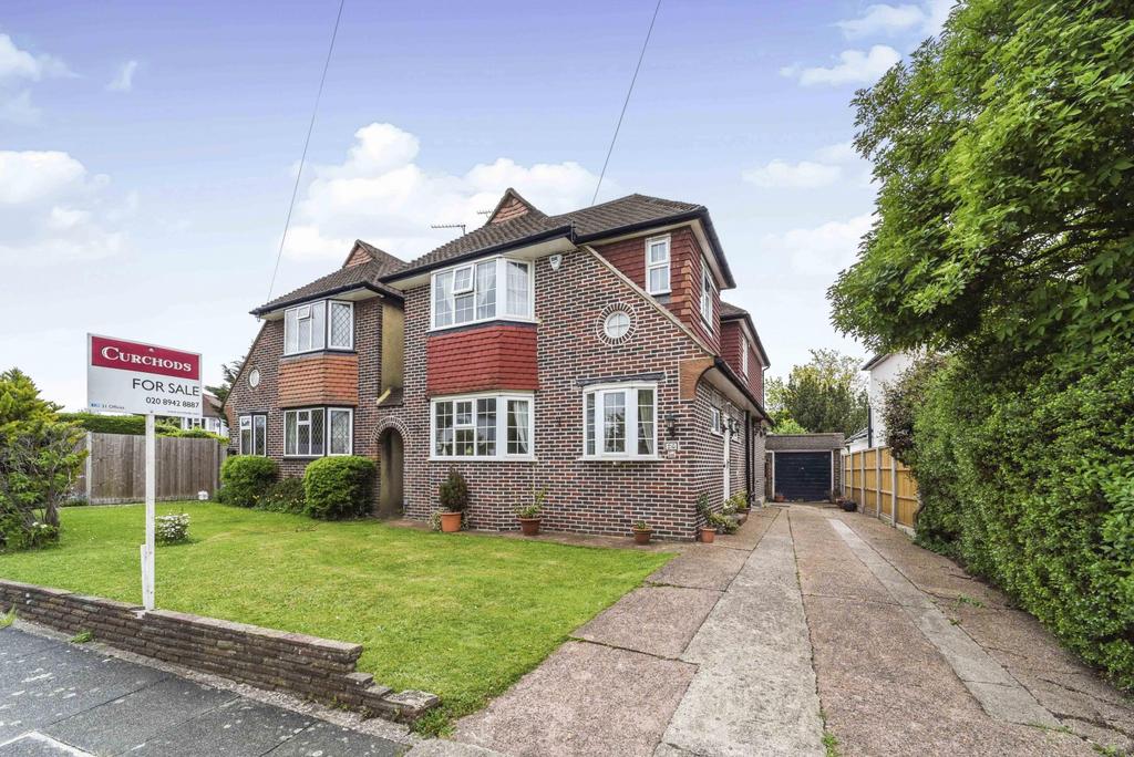 Hollington Crescent New Malden KT3 5 Bed House 840 000 Hollington Crescent New Malden KT3 5 Bed House 840 000