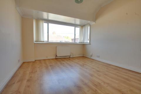 12 Birfed Crescent, Leeds, LS4 2QF