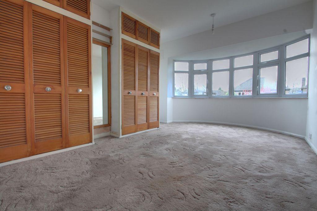 Bedroom 1 (Double)
