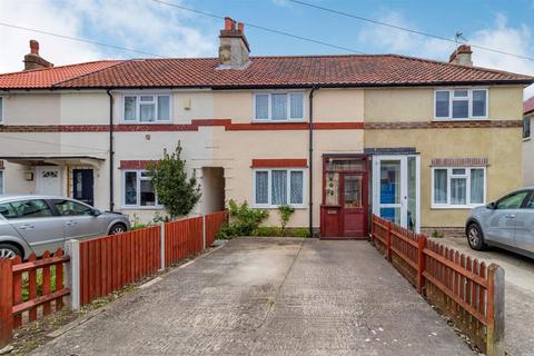20 Warburton Road, Twickenham, TW2 6EP