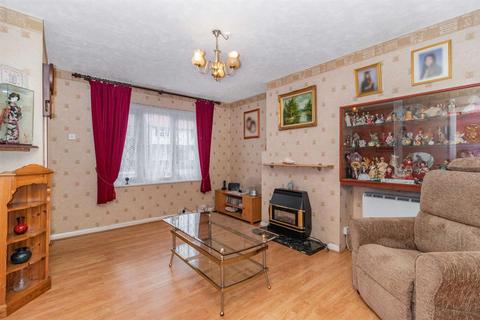 20 Warburton Road, Twickenham, TW2 6EP