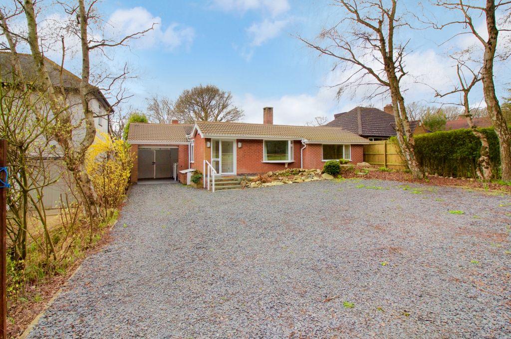 Markfield Lane, Newtown Linford LE67 9PQ 3 bed detached bungalow £650,000