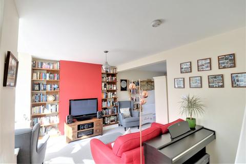 18 Furlong Lane, Alrewas, Burton-on-trent, DE13 7EE