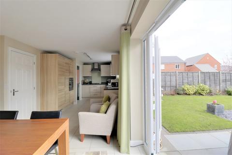 8 Sutton Crescent, Barton Under Needwood, Burton-on-trent, DE13 8FE