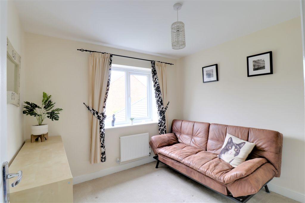Bedroom 4 (Double)