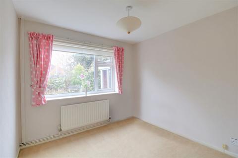 8 Brook Close, Lichfield, WS13 7ES