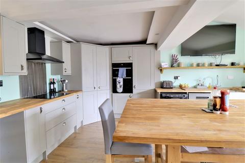 75 Bells End Road, Walton On Trent, Swadlincote, DE12 8NF