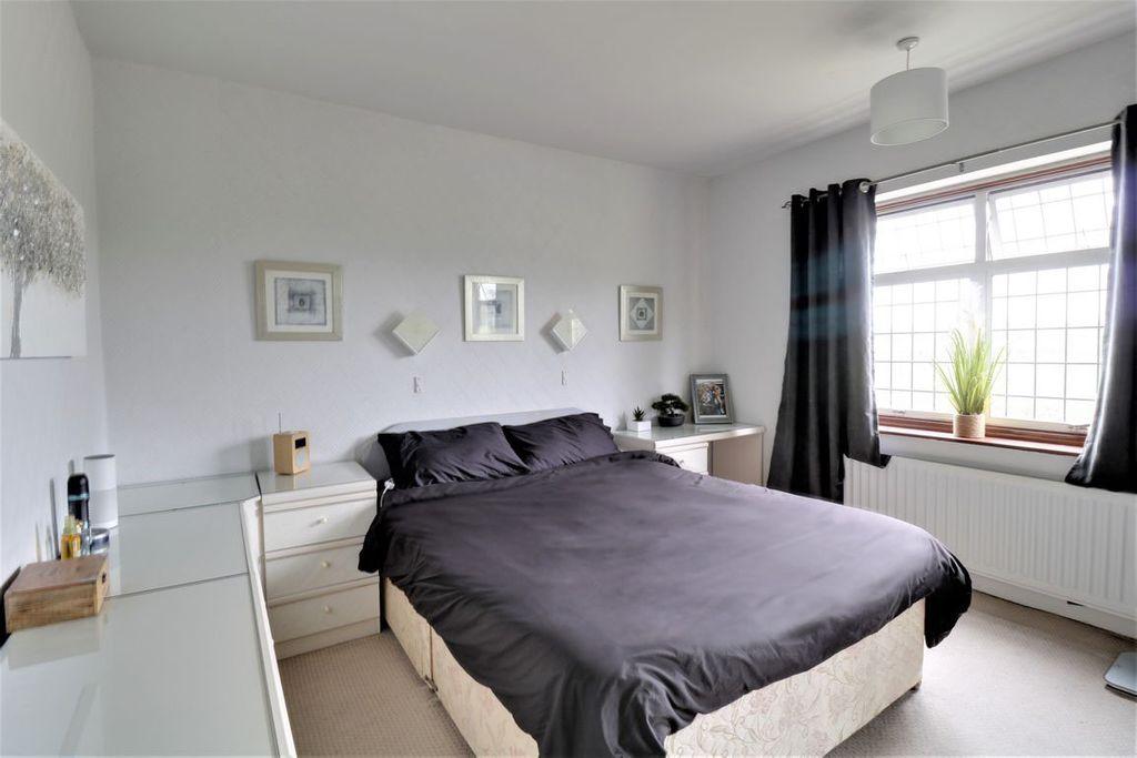 Bedroom 3 (Double)