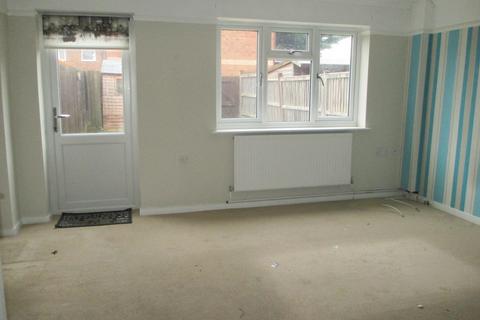 2 bedroom terraced house to rent, Bramley Lane, Trowbridge