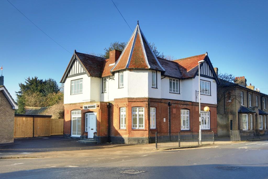 High Street, Somersham 1 bed apartment £130,000