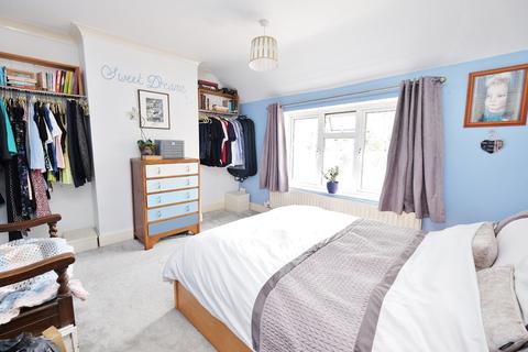 9 Aynscombe Angle, Orpington, BR6 0HJ