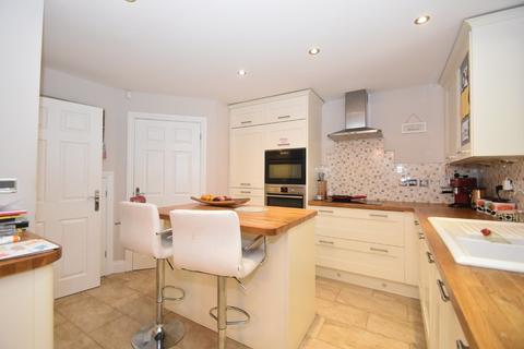 55 Cornelius Vale, Chelmsford, CM2 6GY