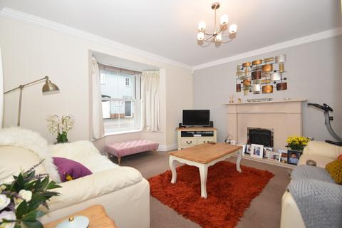 55 Cornelius Vale, Chelmsford, CM2 6GY