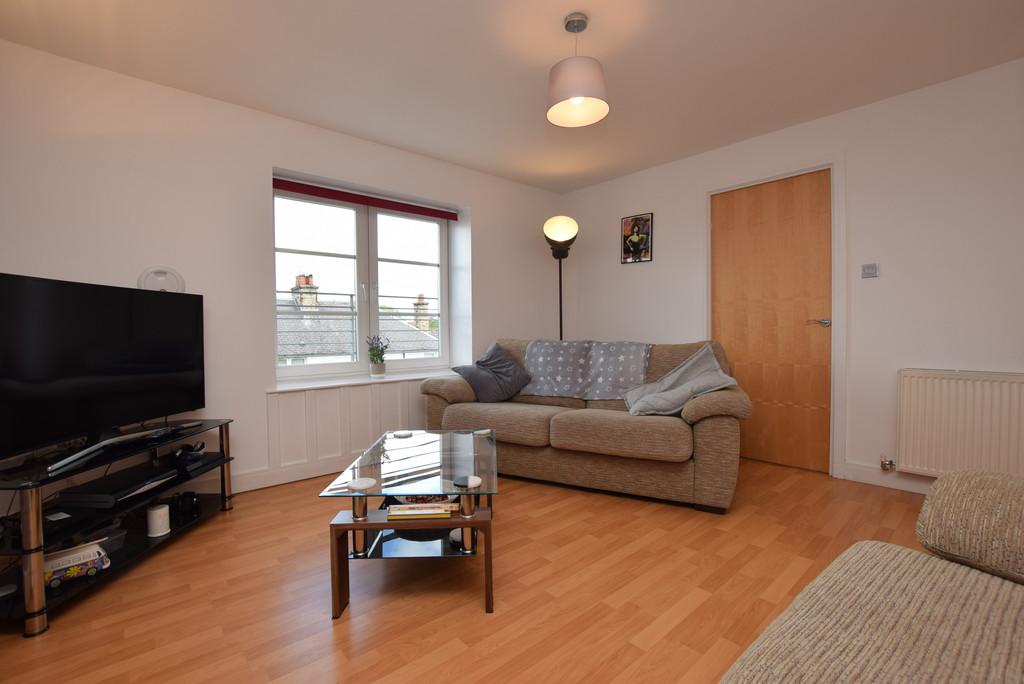 Florence Court, Florence Place, Perth 2 bed apartment £125,000