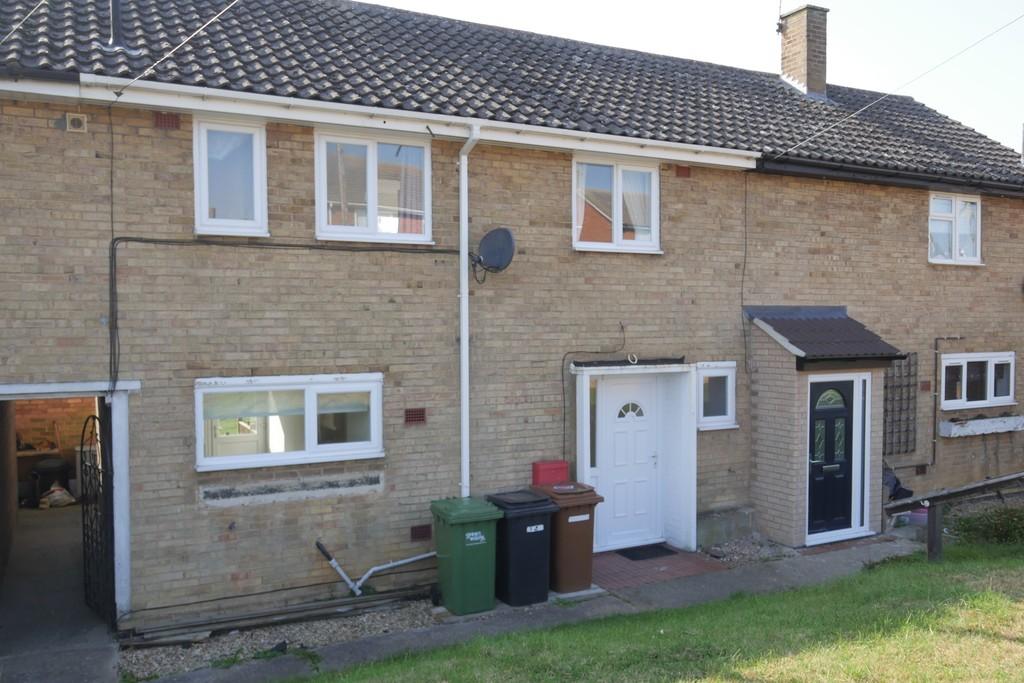 West Avenue, Melton Mowbray, LE13 0JH 3 bed terraced house £675 pcm