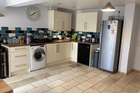 26 Keepers Close, Burntwood, WS7 4UT