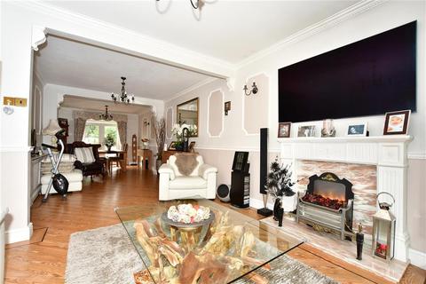 71 Selwyn Crescent, Welling, DA16 2AN