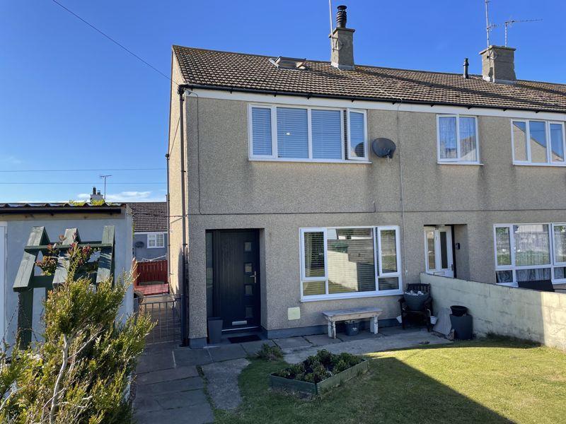 Lon Newydd, Holyhead 2 bed end of terrace house £149,950