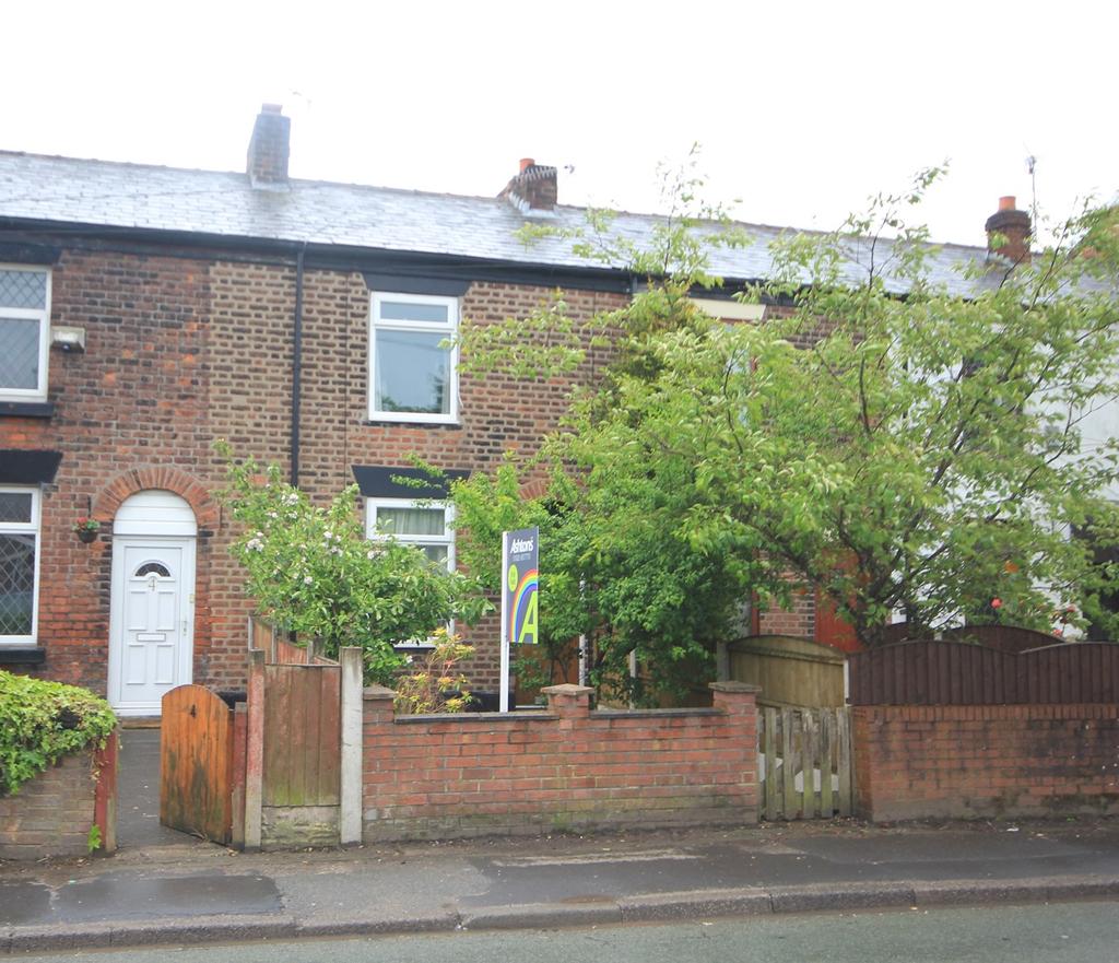 Clay Lane, Burtonwood, Warrington, WA5 2 bed terraced house £110,000